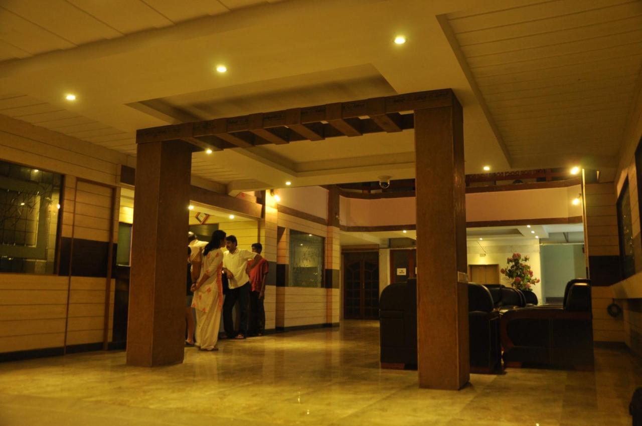 Hotel Pams Mayiladuthurai Eksteriør bilde